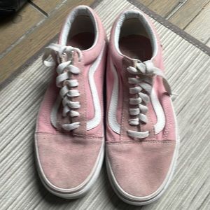 Vans pink shoe-6.5